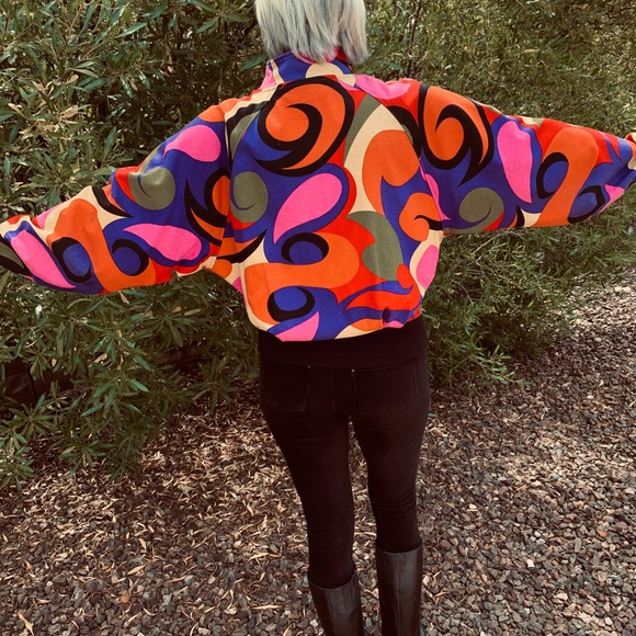 Jacket - Picture 3 of 6